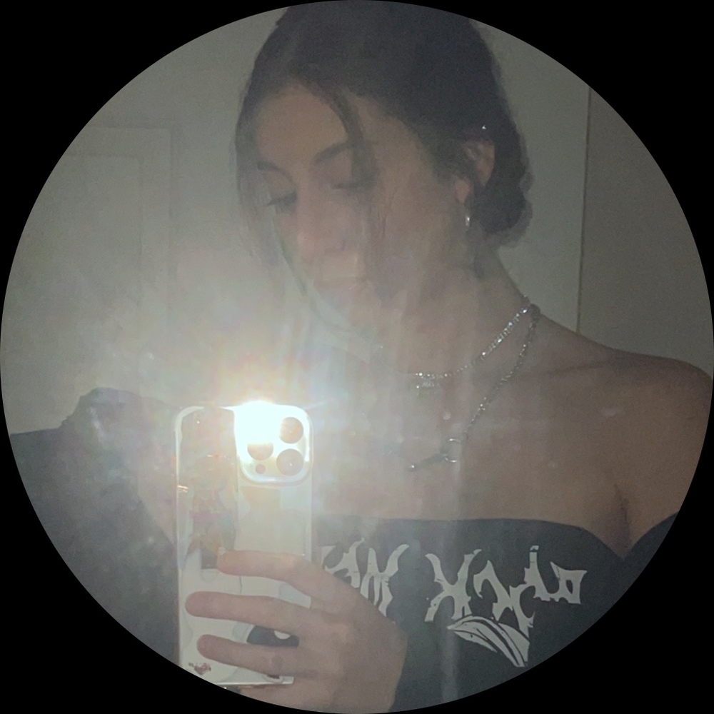 Meet your Posher, Milena